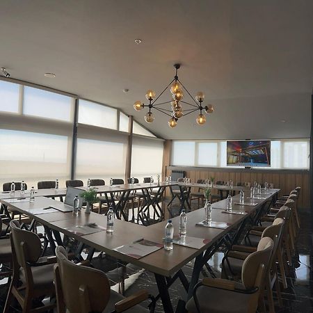 Ramada Encore By Wyndham Istanbul Avcilar エクステリア 写真